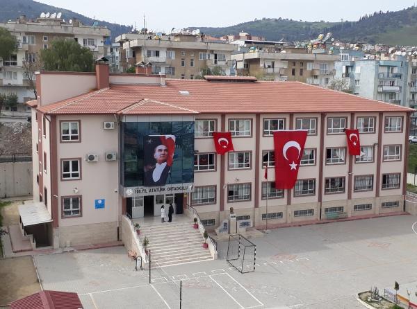 100.Yıl Atatürk Ortaokulu Fotoğrafı